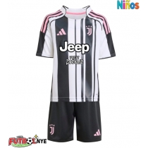 Camiseta Juventus Gleison Bremer #3 Primera Equipación para niños 2025-26 manga corta (+ pantalones cortos)